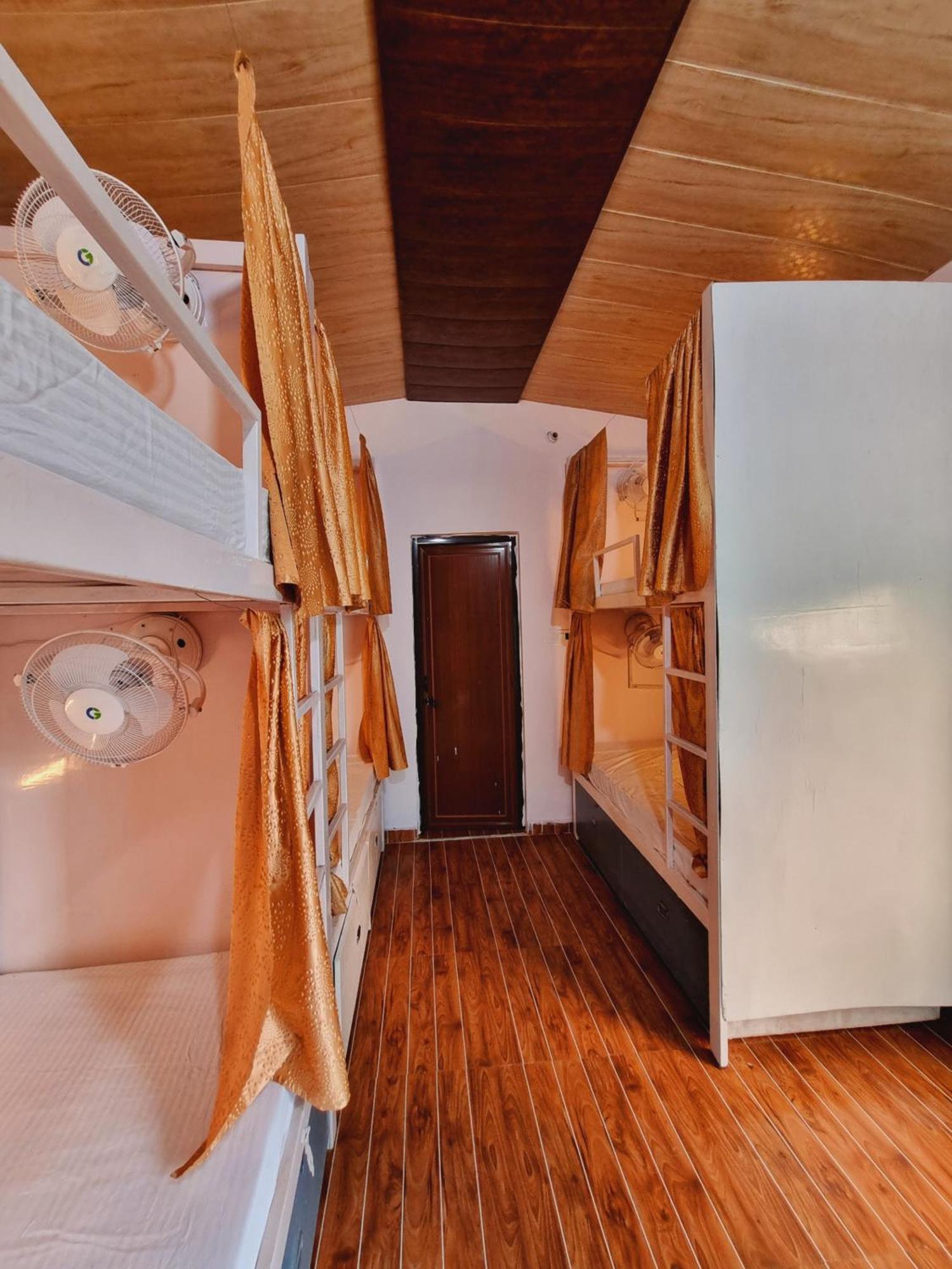 Landlopers Hostel Rishīkesh المظهر الخارجي الصورة