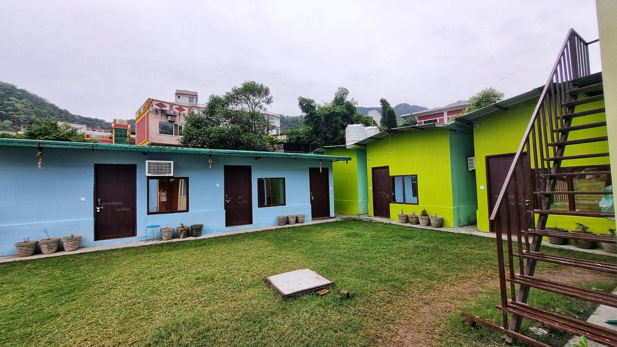 Landlopers Hostel Rishīkesh المظهر الخارجي الصورة