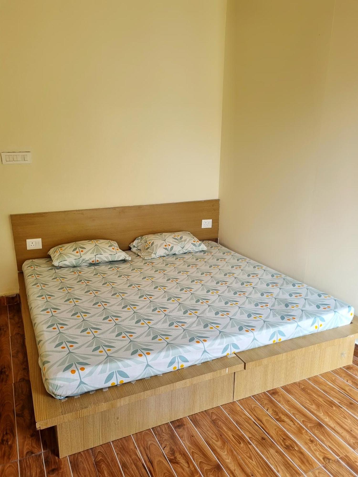 Landlopers Hostel Rishīkesh المظهر الخارجي الصورة