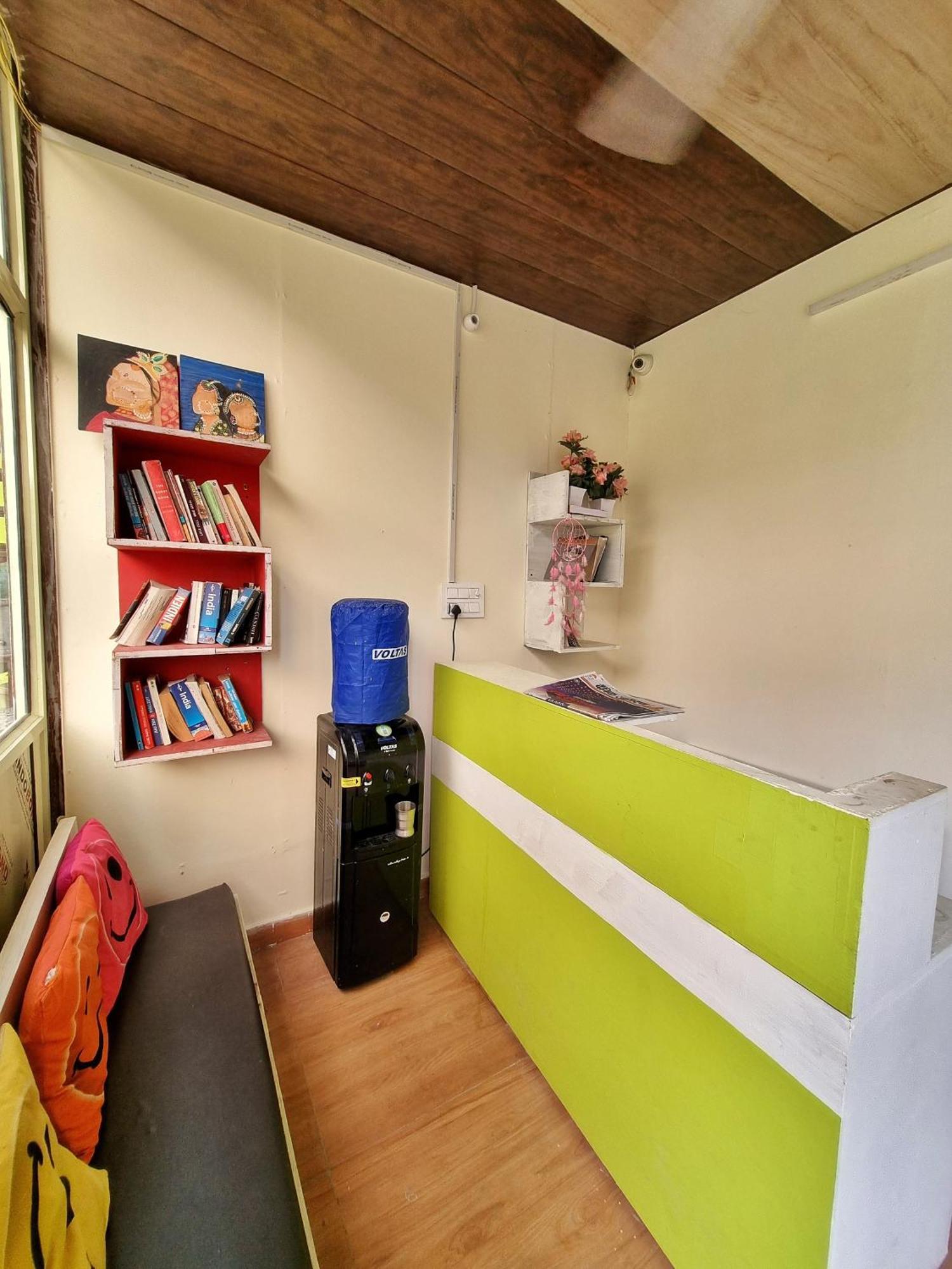Landlopers Hostel Rishīkesh المظهر الخارجي الصورة