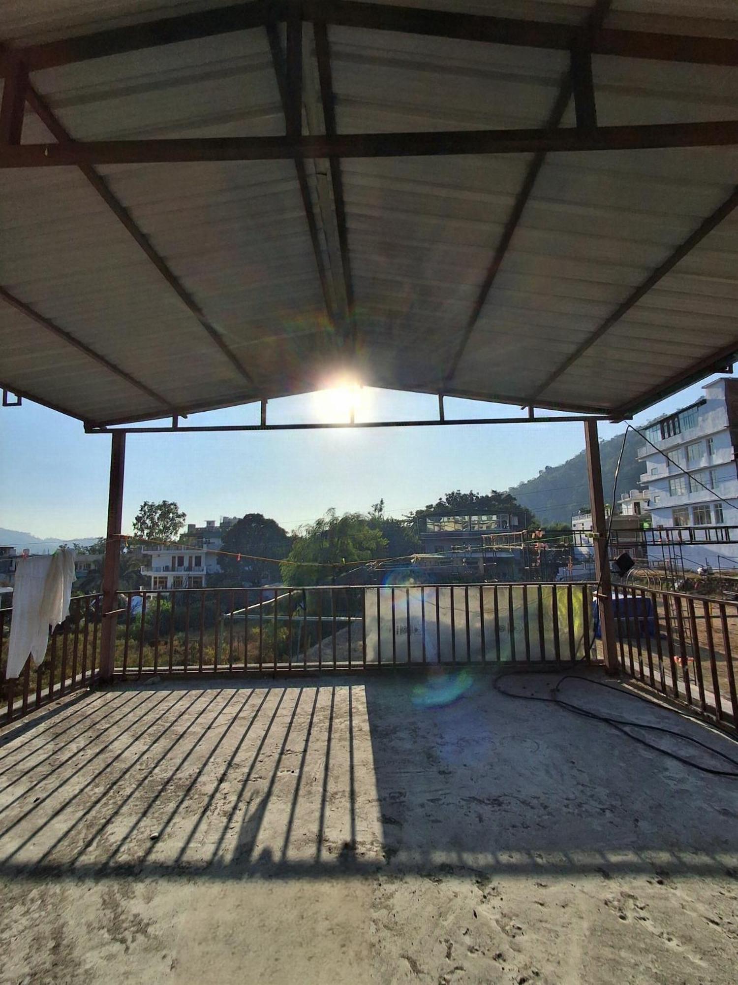 Landlopers Hostel Rishīkesh المظهر الخارجي الصورة