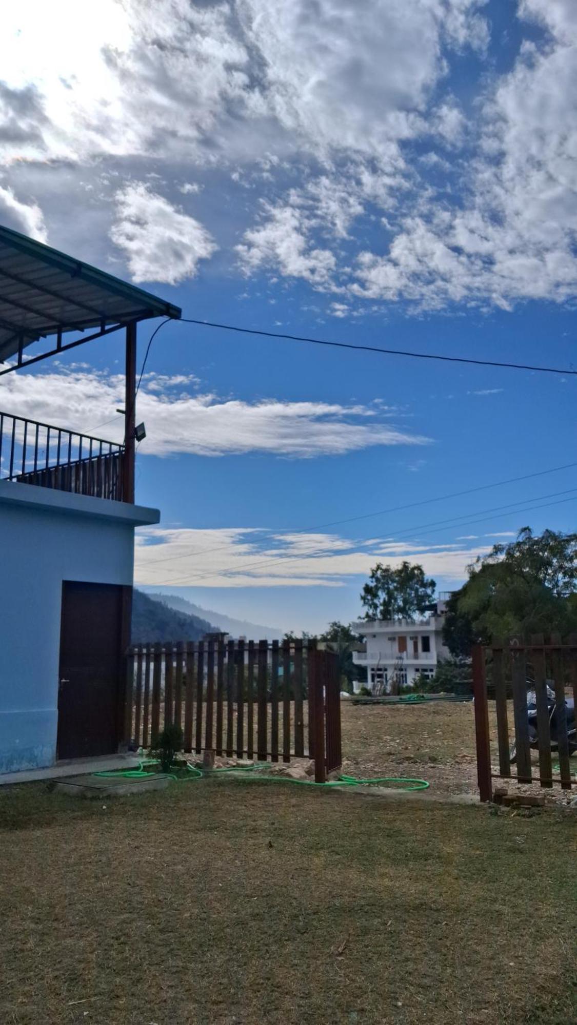 Landlopers Hostel Rishīkesh المظهر الخارجي الصورة