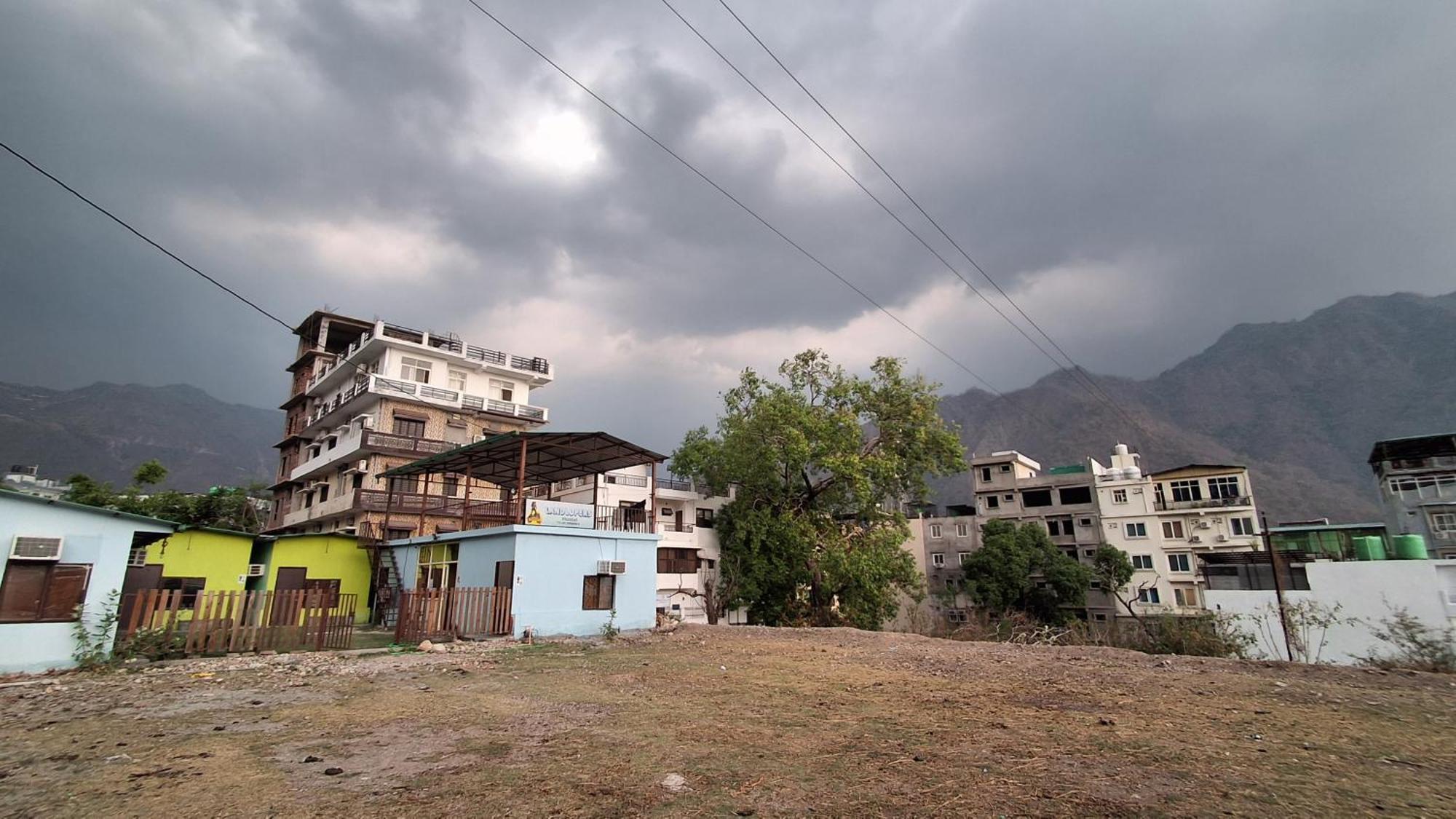 Landlopers Hostel Rishīkesh المظهر الخارجي الصورة